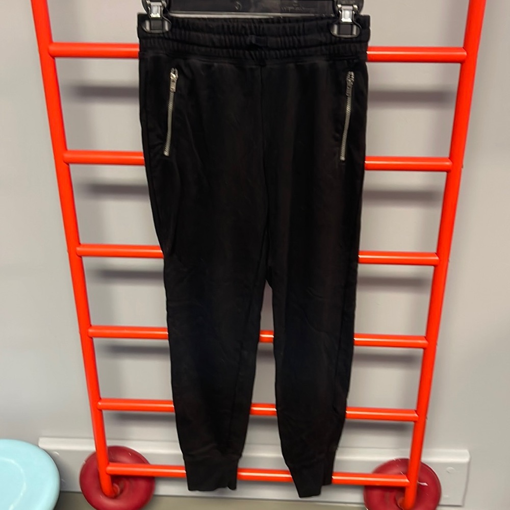 Girls old navy sweats. Like new
